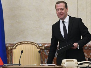 Медведев рассказал, куда пойдут 62 миллиарда рублей допрасходов бюджета