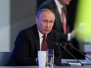 Путин: темпы инфляции в РФ снизились ниже психологической отметки в 5%  