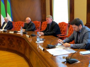 В Сыктывкаре состоялось заседание Республиканской трехсторонней комиссии по регулированию социально-трудовых отношений. 