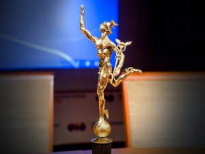 Торгово-промышленная палата Республики Коми приглашает представителей бизнеса принять участие в конкурсе «Золотой Меркурий» по итогам 2022 года.