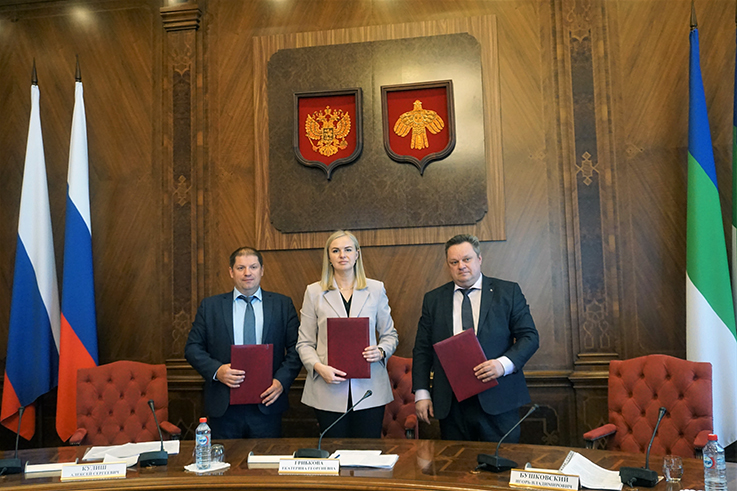 foto-podpisanie.jpg