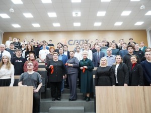 В Сыктывкарском лесном институте появилась корпоративная аудитория СЛПК