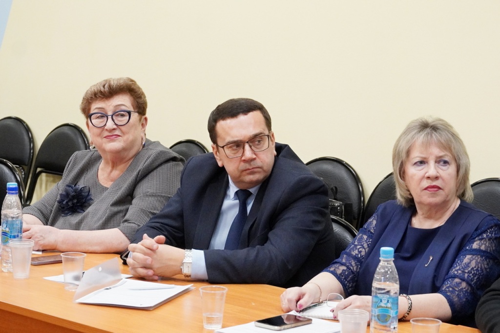 11-SLI.jpg 11-SLI.jpg