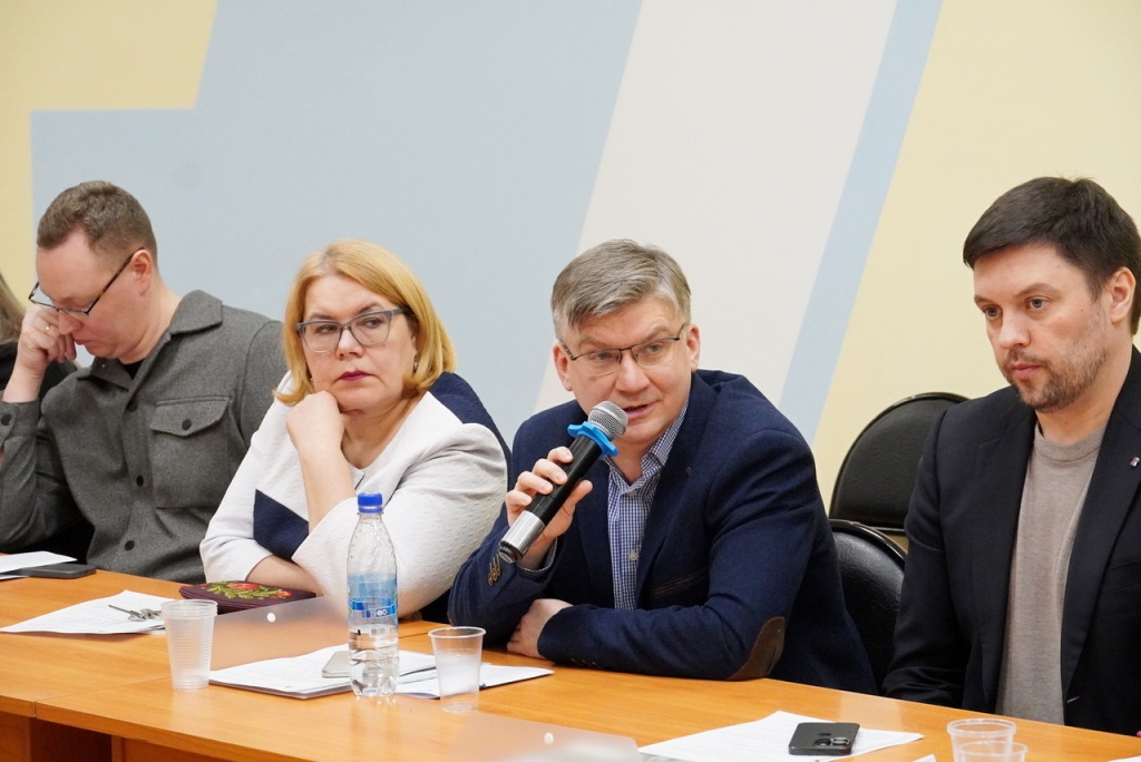 12-SLI.jpg 12-SLI.jpg